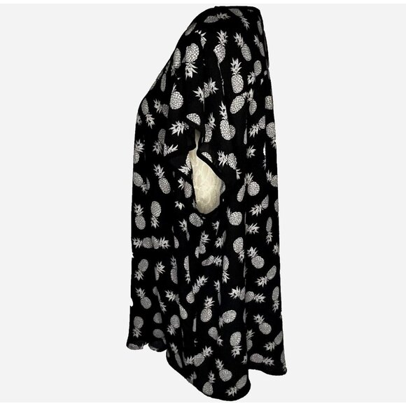 Torrid sz 4 Georgette Tulip Short Sleeve Blouse Vneck Blouse Top Shirt Pineapple - Picture 4 of 10